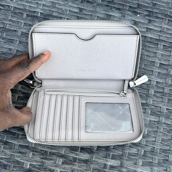 Michael Kors Jet Set Large Flat Multifunction Pebbled Leather Wristlet‎ Wallet - Picture 4 of 12